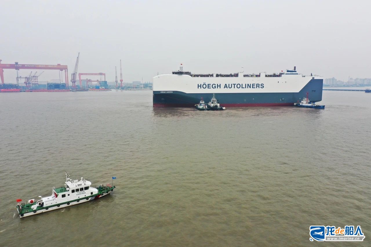 新年首艘，招商工业海门基地新造9100车汽车滚装船出坞